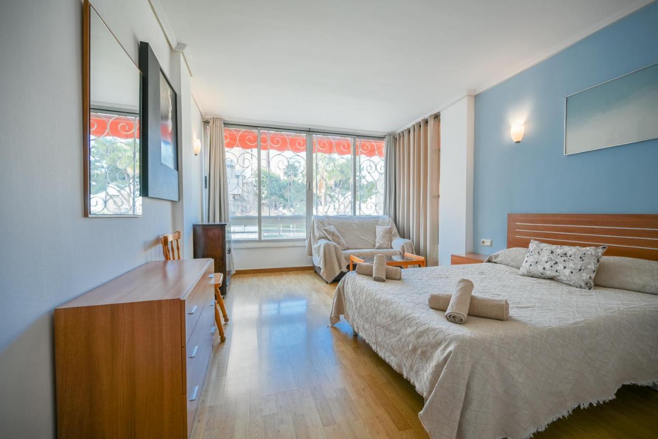 Beautiful Parque Loix 4 Bedroom Apartment Shared Pool, Tennis Court Benidorm Ngoại thất bức ảnh